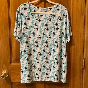 JM Collection top - Women’s size 2X. Greens, white, black & tan patterned.